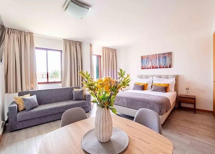 Enjoy Madeira 1 * Canico (Madeira)